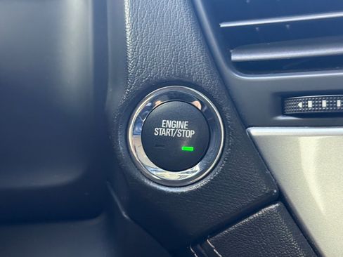 Used 2018 Chevrolet Tahoe Premier w/ RST Edition AWD/4WD image 27