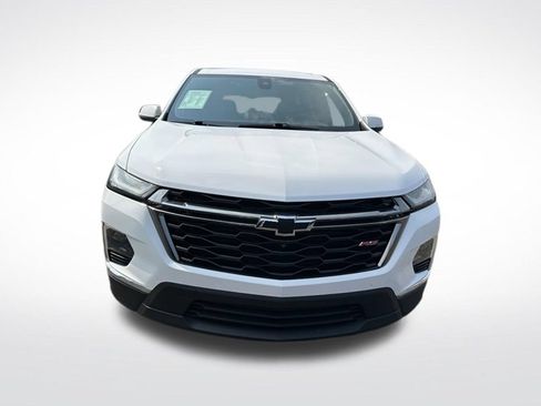 Used 2023 Chevrolet Traverse RS w/ LPO, Floor Liner Package AWD/4WD image 9