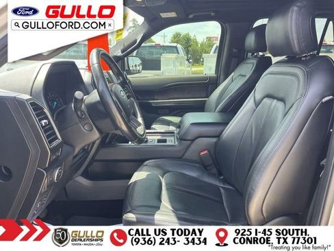 Used 2018 Ford Expedition Max Limited w/ Equipment Group 302A RWD image 30