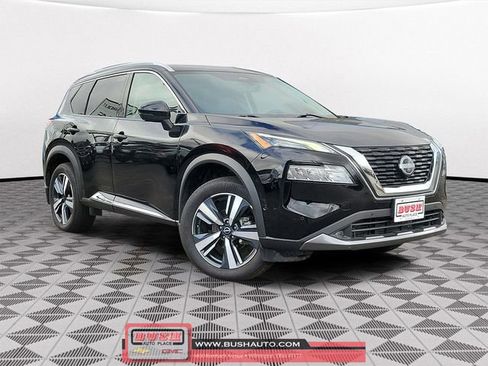 Used 2022 Nissan Rogue SL w/ SL Premium Package image 1
