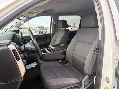 Used 2018 Chevrolet Silverado 1500 LT w/ Trailering Package image 11