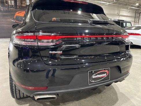 Used 2021 Porsche Macan image 40