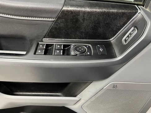 Used 2024 Ford F250 XLT w/ XLT Premium Package AWD/4WD image 21