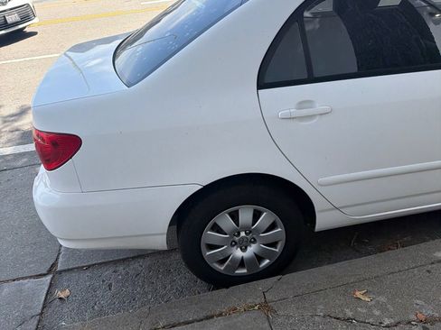 Used 2003 Toyota Corolla CE FWD image 7