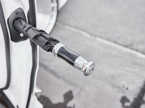 Used 2025 Rolls-Royce Cullinan image 37