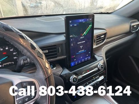Used 2023 Ford Explorer Limited w/ Limited Technology Package RWD image 24