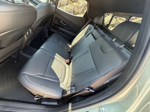 Certified 2024 Hyundai Santa Cruz Limited image 19