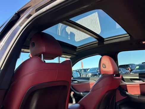 Used 2022 BMW X4 xDrive30i w/ M Sport Package 2 image 18