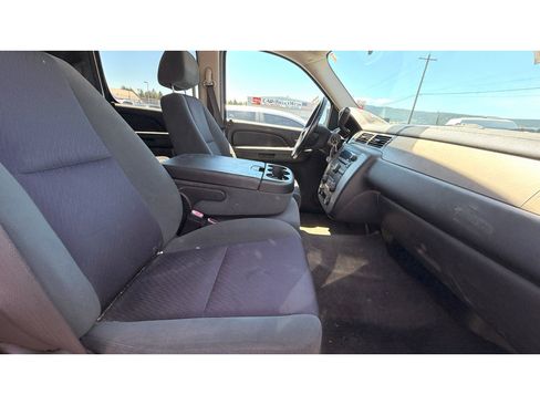 Used 2009 Chevrolet Avalanche LS AWD/4WD image 11