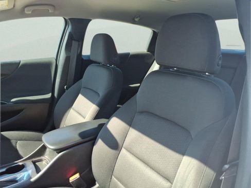 Used 2018 Chevrolet Malibu LS FWD image 18
