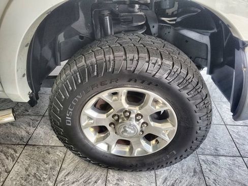 Used 2022 RAM 2500 Laramie AWD/4WD image 10