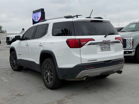Used 2018 GMC Acadia SLT FWD image 4