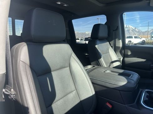 Used 2022 Chevrolet Silverado 2500 LTZ w/ LTZ Plus Package image 23