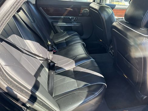 Used 2014 Jaguar XJ L Portfolio image 27
