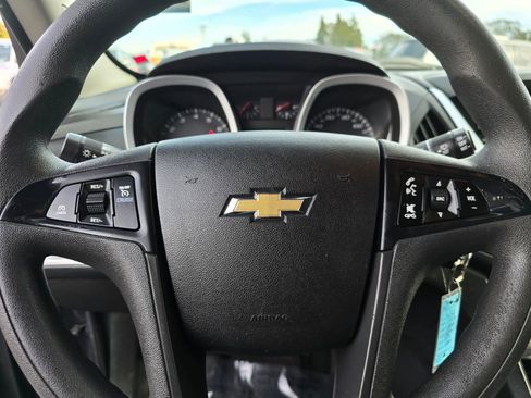 Used 2016 Chevrolet Equinox LS image 26