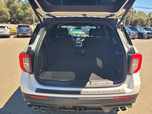 Certified 2023 Ford Explorer ST w/ Equipment Group 401A AWD/4WD image 8