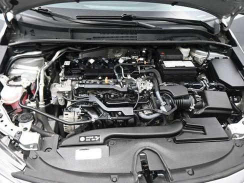 Used 2024 Toyota Corolla LE FWD image 12