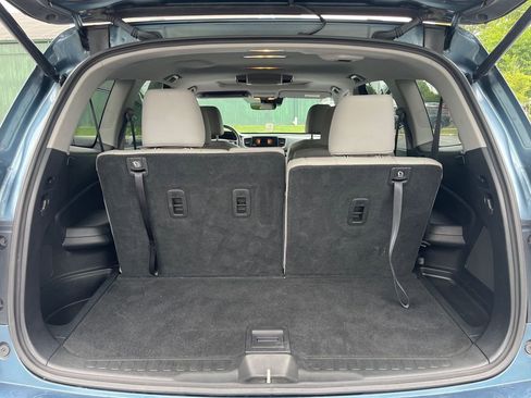 Used 2019 Honda Pilot Touring image 16