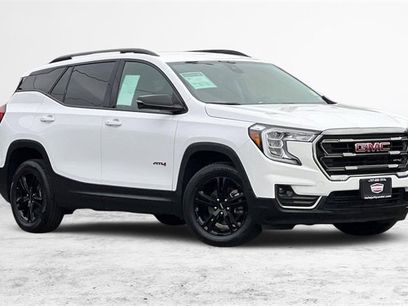 Used 2024 GMC Terrain AT4