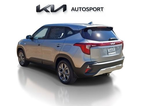 New 2026 Kia Seltos LX FWD image 10
