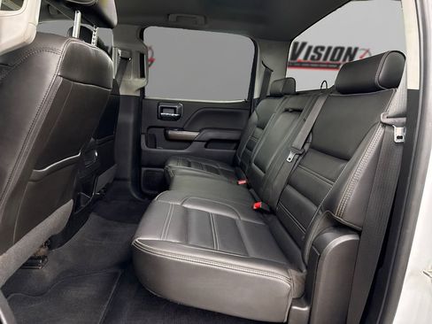 Used 2019 GMC Sierra 3500 Denali w/ Duramax Plus Package image 10