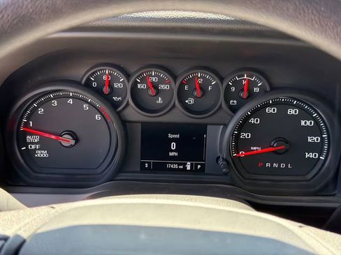 Used 2025 GMC Sierra 1500 Pro w/ Convenience Package RWD image 25