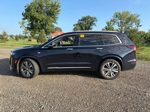 Used 2021 Cadillac XT6 Premium Luxury AWD/4WD image 8