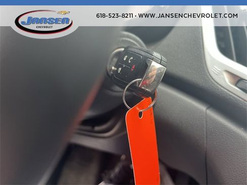 Used 2017 GMC Terrain SLE w/ Convenience Package image 16