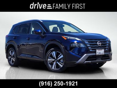 Used 2025 Nissan Rogue SL w/ Tech Package