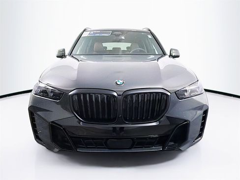 New 2026 BMW X5 xDrive40i w/ M Sport Package image 2