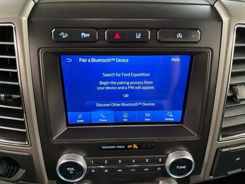 Used 2021 Ford Expedition XLT AWD/4WD image 11
