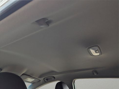 Used 2023 Chevrolet Bolt LT w/ Infotainment Package image 15