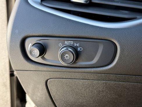 Certified 2025 Chevrolet Malibu LT image 23