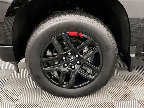 Used 2024 Chevrolet Silverado 1500 RST w/ Redline Edition image 10