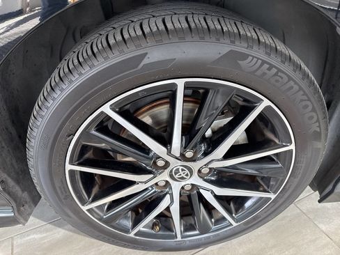 Used 2022 Toyota Camry SE w/ Convenience Package image 34