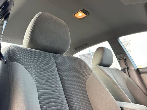 Used 2005 Nissan Altima 2.5 S w/ (S02) Side Airbags Pkg image 16