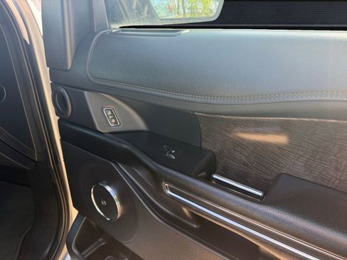 Certified 2021 Ford Expedition Max Limited AWD/4WD image 18