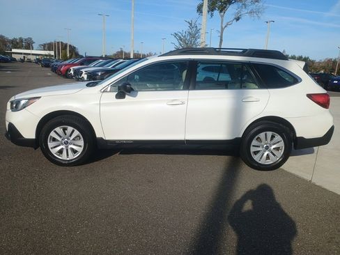 Used 2019 Subaru Outback 2.5i image 8