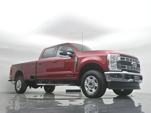 New 2026 Ford F350 XLT w/ FX4 Off-Road Package image 46