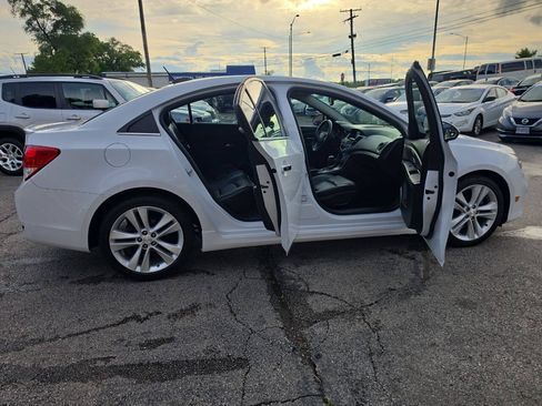 Used 2015 Chevrolet Cruze LTZ w/ Sun, Sound and Sport Package FWD image 23