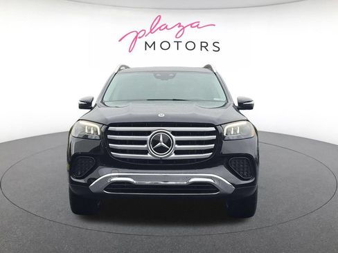 Used 2024 Mercedes-Benz GLS 450 4MATIC image 2