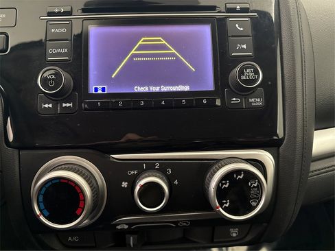 Used 2017 Honda Fit LX image 30