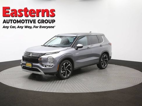 Used 2023 Mitsubishi Outlander SE AWD/4WD image 56