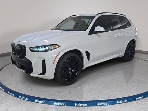 Used 2024 BMW X5 sDrive40i w/ M Sport Package RWD image 1