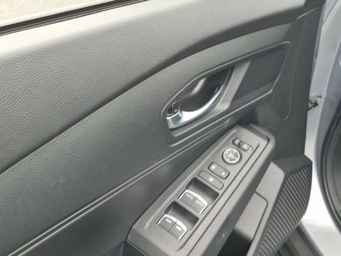 Used 2025 Honda Accord LX image 19