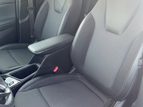 Used 2022 Buick Encore GX Select w/ Sport Touring Package image 12