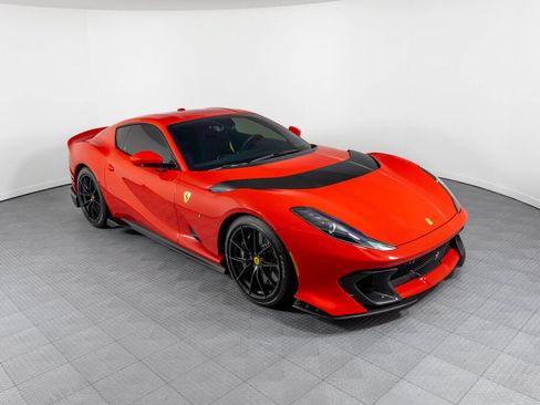 Used 2023 Ferrari 812 Competizione RWD image 70