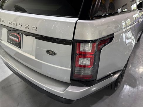 Used 2016 Land Rover Range Rover HSE image 37