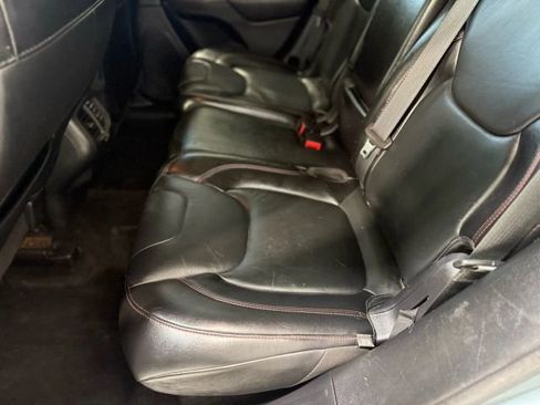 Used 2015 Jeep Cherokee Trailhawk w/ Comfort/Convenience Group image 72