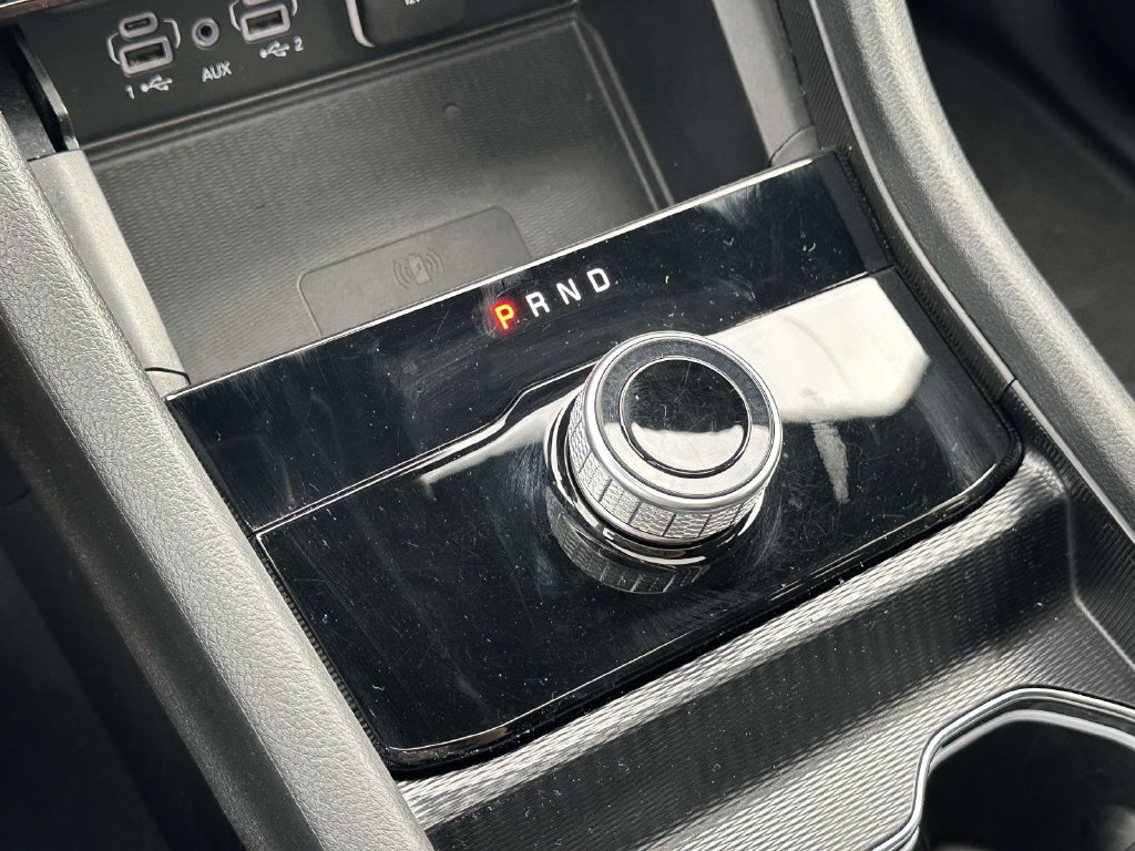 Used 2024 Jeep Grand Cherokee Laredo X w/ Luxury Tech Group I AWD/4WD image 29